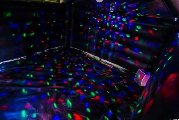 Reviving Nightlife: Upgrades with Inflatable nightclubs post thumbnail image