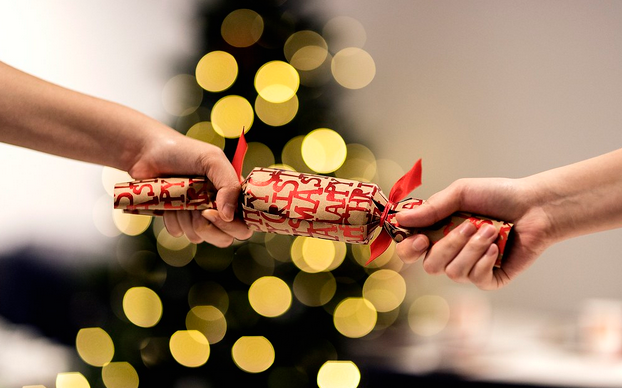 Charm and Cheer: Christmas Crackers to Brighten Your Night post thumbnail image