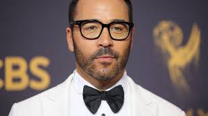 The Talent of Jeremy Piven: A Look at His Diverse Roles post thumbnail image