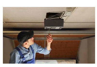 Austin’s Garage Door Heroes: Swift Solutions for Repair post thumbnail image